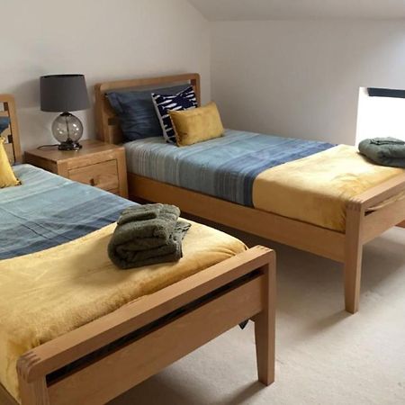 Appartamento Telford Escape Elgin Esterno foto